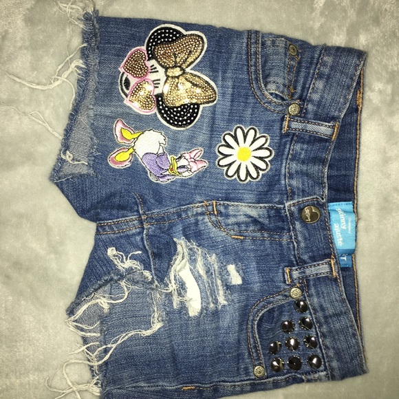 Other - Wild and Rich Kids Minnie Mouse theme shorts.
